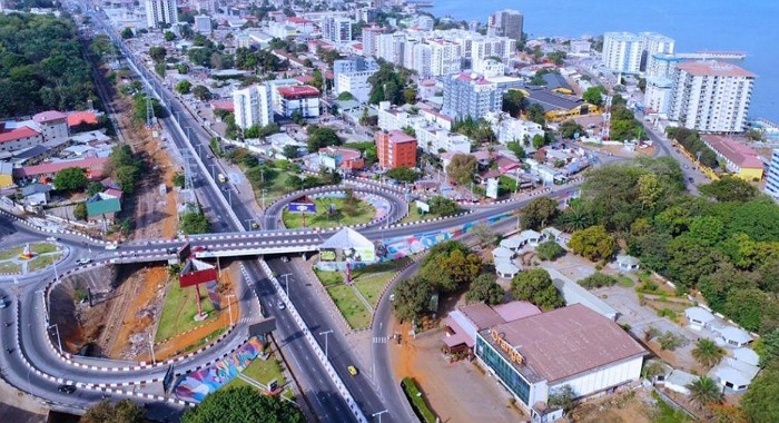 Infrastructures routières et quartier urbain africain